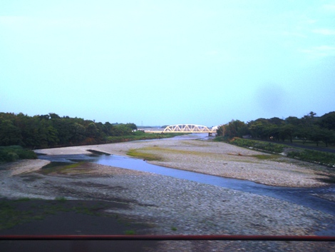 白紫陽花~~湖西線車窓風景～～