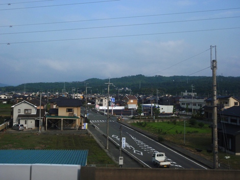 ６月１７日～～湖西線車窓から
