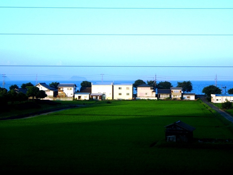 夏模様になった・・湖西線車窓風景