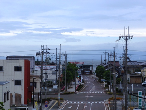 ８月６日～～JR湖西線車窓から高島市内