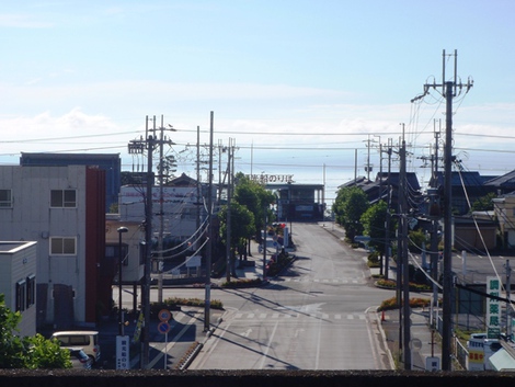 風景もいろいろ・・湖西線車窓