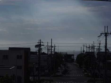 風景もいろいろ・・湖西線車窓