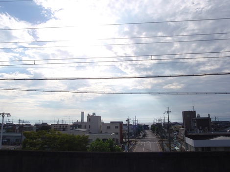 風景もいろいろ・・湖西線車窓