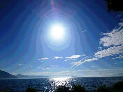 ふさわしい夏日で「海の日」でした