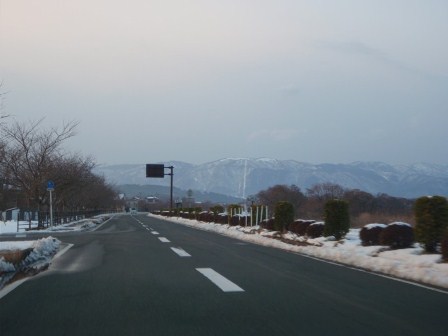 気持ちい天候で・・県道３３３号線（湖周道路）新旭町