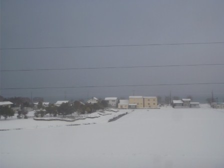 JR湖西線・・車窓から雪景色
