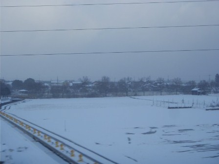 JR湖西線・・車窓から雪景色