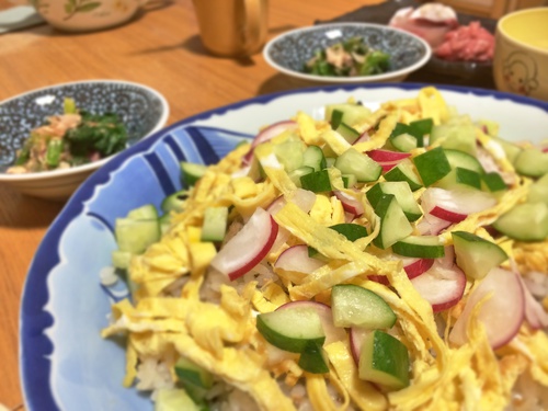 美味しい食育～農婦・ゆきちゃんの採れたて野菜教室②　ベジばらすし～