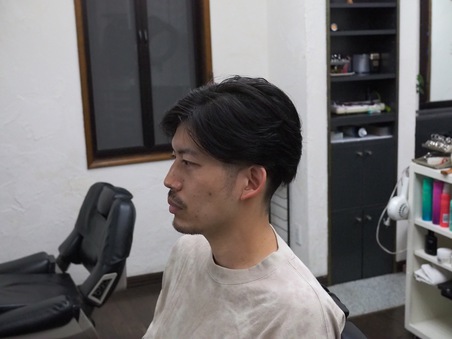 大人のツーブロック