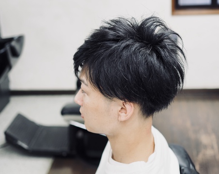 ツーブロック　マッシュ