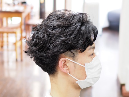 軽ーいパーマスタイル