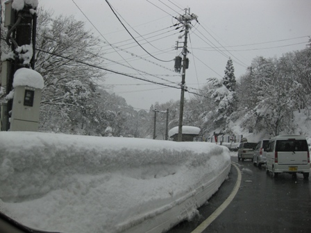 国道161号県境へ・・