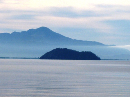真夏日でした・・でも朝琵琶湖