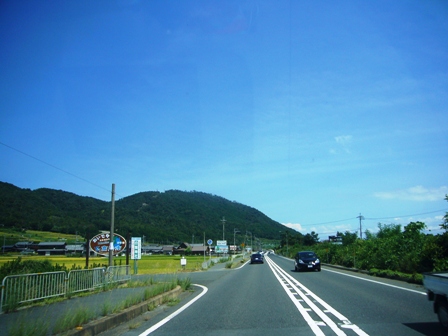 南の入り口から安曇川の鉄橋まで・・高島市