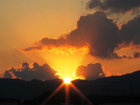 夕焼けで・・