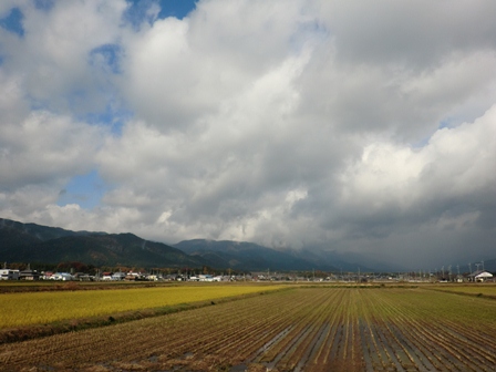 薄く・・冬の気候で・・・