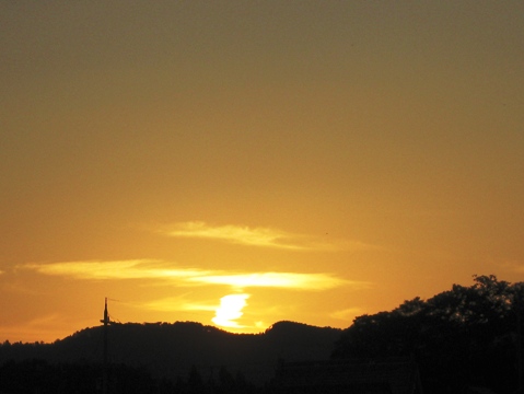 霜月、１日、色とりどりに夕暮れ