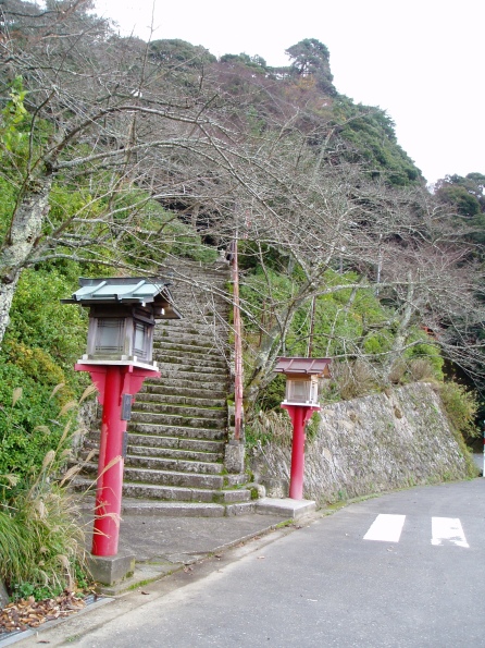 漢字は絆、淡い朝の琵琶湖・・夕方の虹