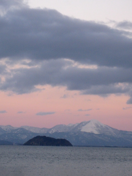 夕の琵琶湖・・朝の琵琶湖
