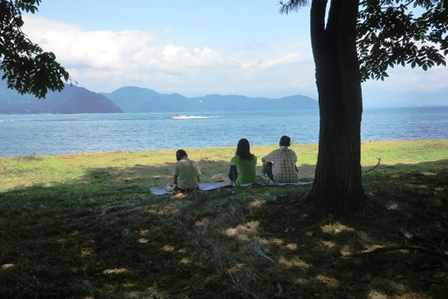 午後は大暑の琵琶湖岸・・