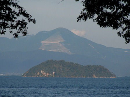 盆明け・・残暑・・琵琶湖風景