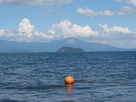 残暑の琵琶湖風景・・まだ夏