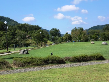今日のお昼・・琵琶湖を眼下に見る。