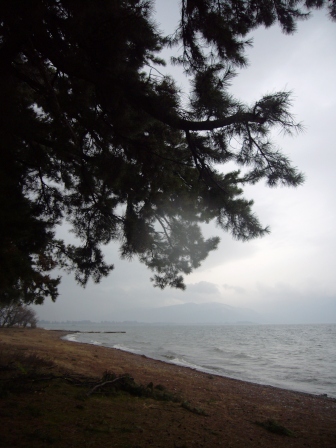 雨・びわ湖