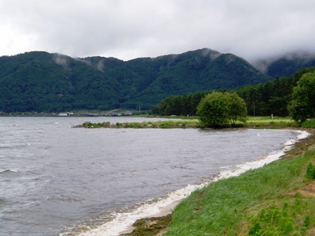 新旭風車村から高島・乙女が池を湖岸を通り