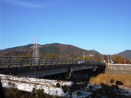 冷え込んで・・初氷