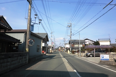 蕾梅・・旧国道１６１号南から