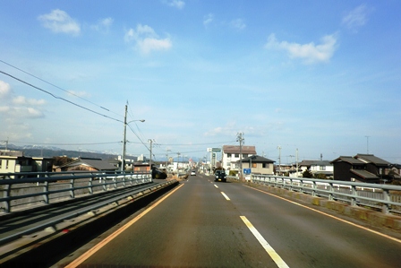 蕾梅・・旧国道１６１号南から
