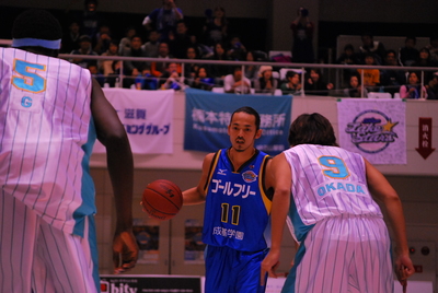 レイクスターズ完敗。初のホーム2連勝逃す。