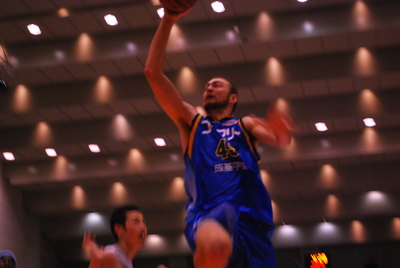 レイクスターズ完敗。初のホーム2連勝逃す。
