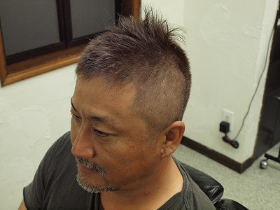 透明感のあるグレイカラー