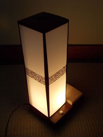 昭和レトロな オルゴール付き蛍光灯　行燈風
