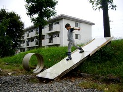 雨が弱まった隙に