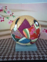 今月の木目込みと桃の花