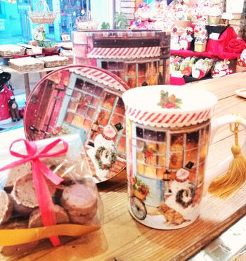 クリスマスのアイテムに★